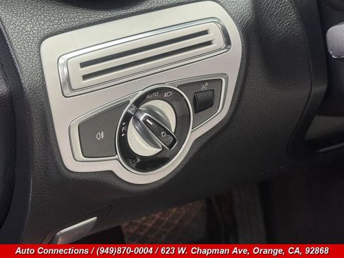 Used 2015 Mercedes-Benz C 300 Sedan image 23