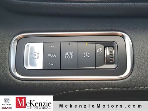 New 2026 Buick Enclave Preferred w/ Power Package FWD image 19