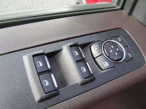 Used 2018 Ford F150 King Ranch w/ Equipment Group 601A Luxury image 31