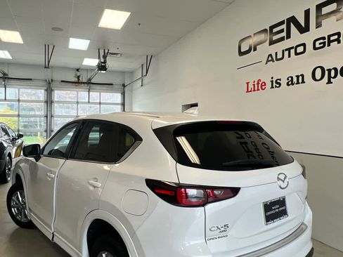 Certified 2024 MAZDA CX-5 AWD 2.5 S w/ Select Package image 5