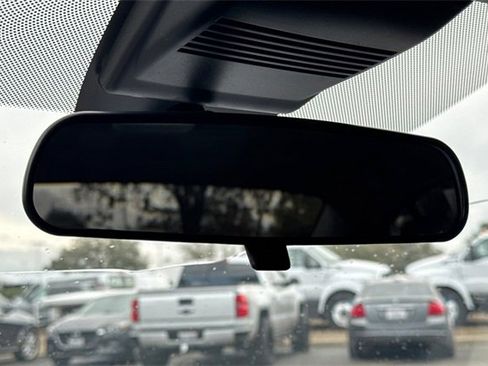 Used 2024 Nissan Altima 2.5 SV image 25