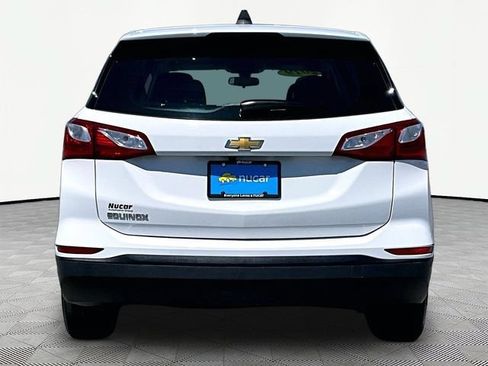 Used 2019 Chevrolet Equinox LS w/ LPO, Floor Liner Package FWD image 5
