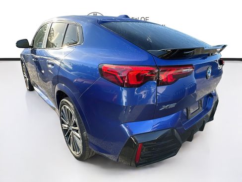 New 2026 BMW X2 xDrive28i w/ M Sport Package AWD/4WD image 3