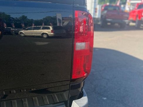 Used 2018 Chevrolet Colorado ZR2 AWD/4WD image 17