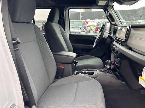 New 2025 Jeep Wrangler Sport S image 24