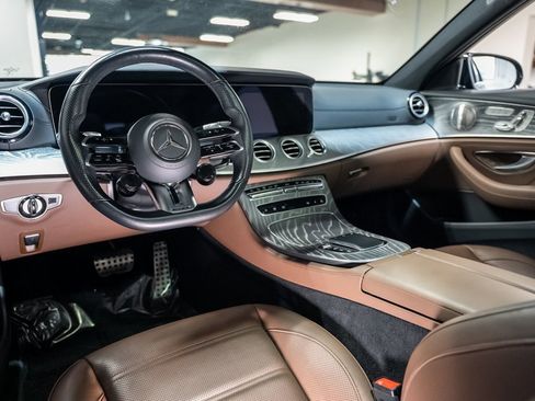 Used 2022 Mercedes-Benz E 53 AMG 4MATIC Sedan w/ Driver Assistance Package image 28