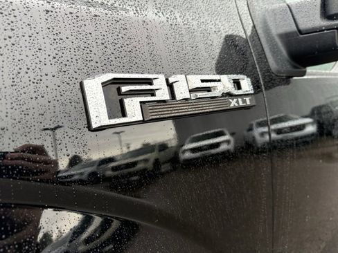 Used 2018 Ford F150 XLT image 10