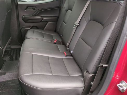 Certified 2024 Chevrolet Colorado W/T image 24