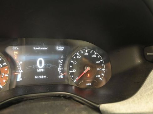 Used 2024 Jeep Compass Latitude AWD/4WD image 12