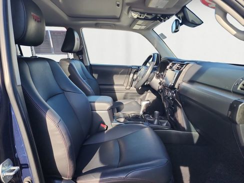 Used 2022 Toyota 4Runner TRD Off-Road Premium image 15