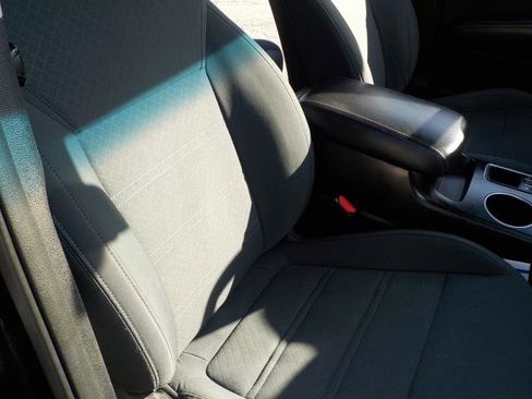 Used 2016 Kia Sorento LX w/ LX Convenience Package image 18