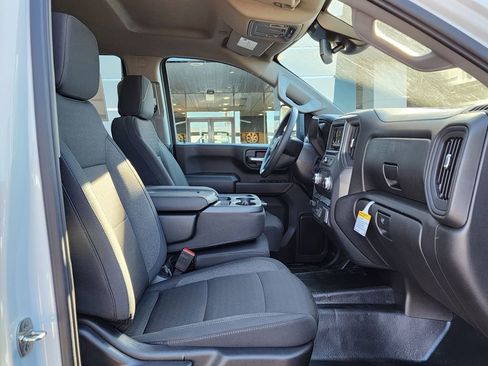 New 2026 GMC Sierra 3500 Pro w/ Convenience Package image 40