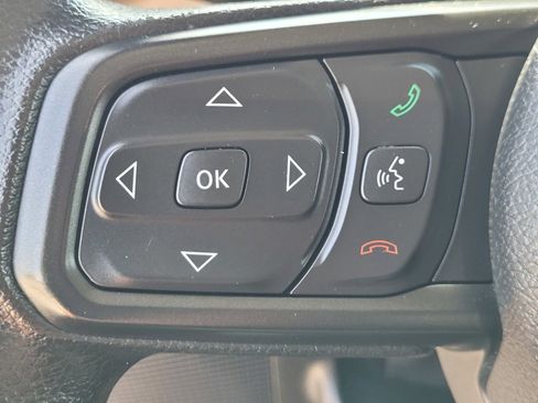 Used 2021 Jeep Wrangler Unlimited Sport image 29