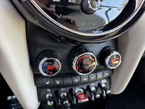 Used 2024 MINI Cooper S FWD image 49