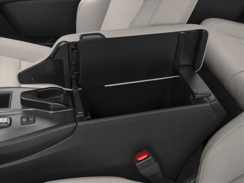 New 2026 Lexus UX 300h UX 300h image 10