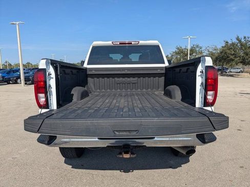 Used 2025 GMC Sierra 2500 SLE w/ SLE Value Package; image 15