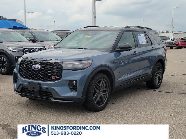 Certified 2025 Ford Explorer ST AWD/4WD image 1