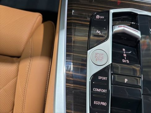 Used 2026 BMW X5 xDrive40i w/ Climate Comfort Package image 42