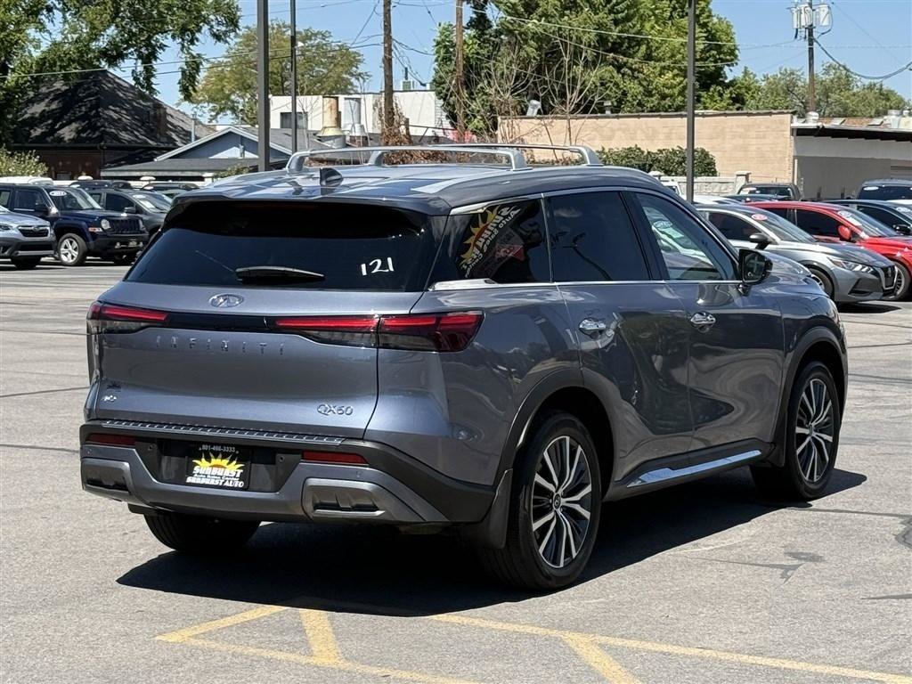 Used 2023 INFINITI QX60 Sensory w/ Cargo Package AWD/4WD image 7