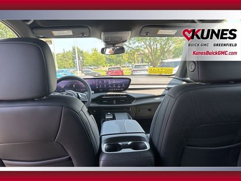 New 2025 Buick Enclave Sport Touring w/ Power Package image 40
