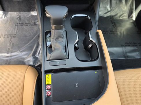 New 2025 Lexus ES 350 w/ Premium Package image 25