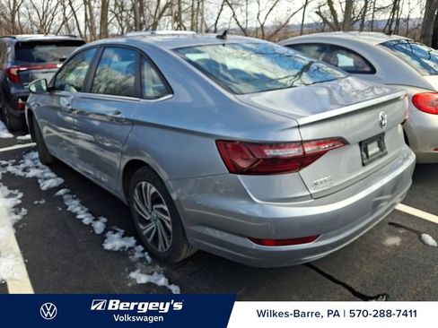 Certified 2021 Volkswagen Jetta SEL image 6