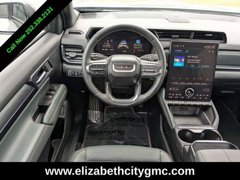 Used 2026 GMC Terrain AT4 w/ Convenience Package III image 18
