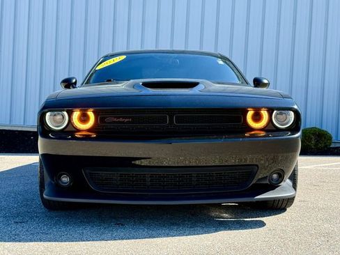Used 2019 Dodge Challenger GT w/ Blacktop Package image 3