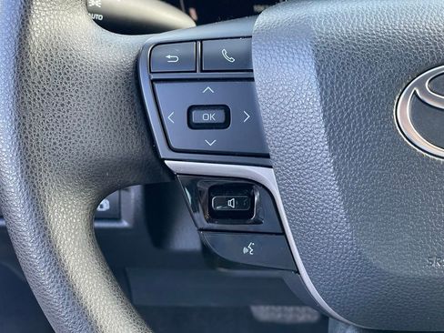 Used 2025 Toyota Camry LE image 16