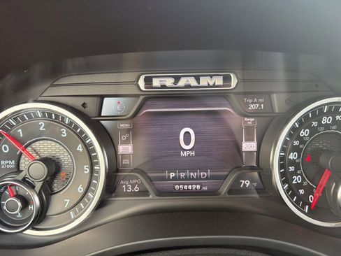 Used 2020 RAM 1500 Big Horn AWD/4WD image 13