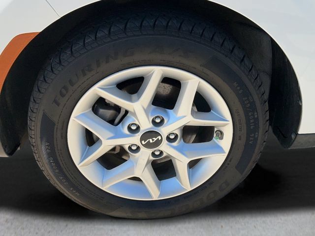 Used 2023 Kia Soul S FWD image 9