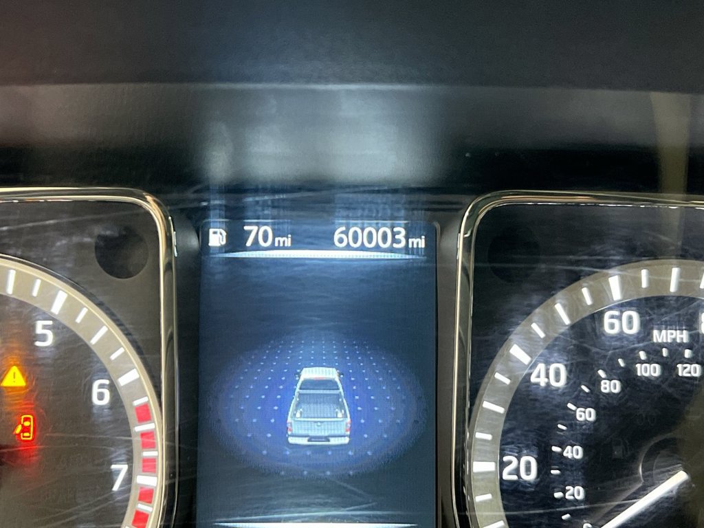 Used 2017 Nissan Titan SV RWD image 13