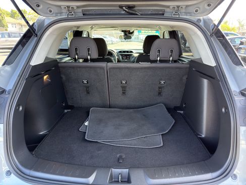 Used 2023 Chevrolet TrailBlazer LT FWD image 15