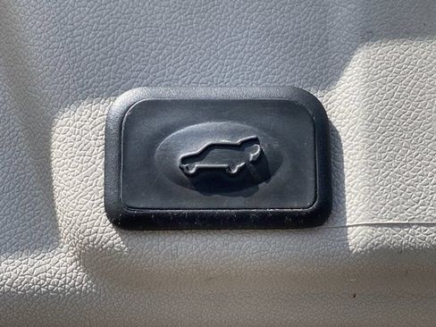 Used 2017 Buick Enclave Convenience FWD image 6