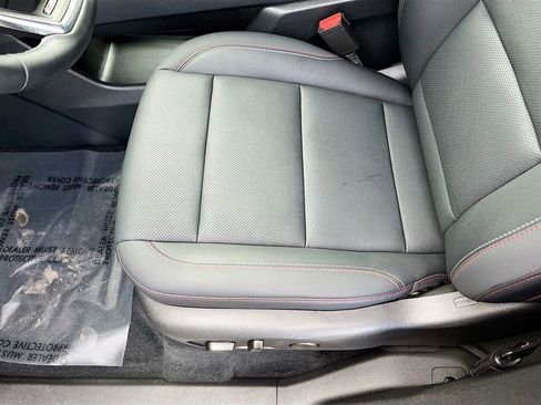 Used 2025 Chevrolet Traverse Z71 w/ LPO, Floor Liner Package AWD/4WD image 20