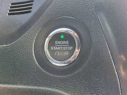 Used 2019 Ford Explorer Limited w/ Class III Trailer Tow Package image 29