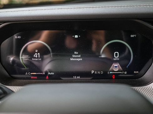 New 2026 Jeep Cherokee Laredo image 22