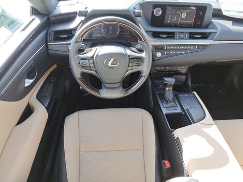 Used 2021 Lexus ES 350 w/ Premium Package image 11