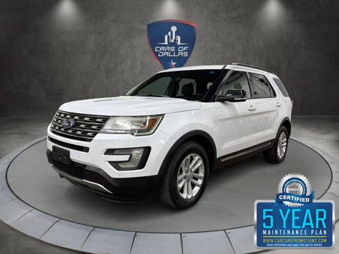 Used 2016 Ford Explorer XLT w/ Equipment Group 202A FWD image 1