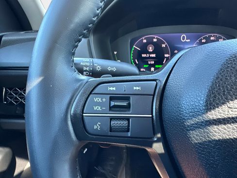 Used 2023 Honda Accord EX-L image 27