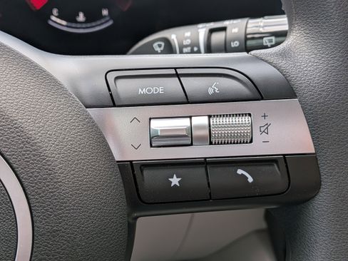 Certified 2025 Hyundai Tucson SEL image 27