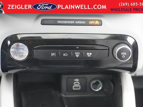 Used 2024 Ford Escape Platinum w/ Class II Trailer Tow Package image 24