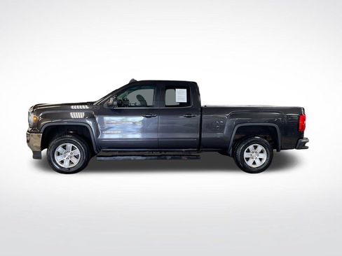 Used 2016 GMC Sierra 1500 SLE w/ SLE Value Package AWD/4WD image 2
