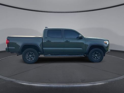 Used 2021 Toyota Tacoma SR5 w/ Trail Edition RWD image 9
