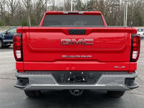 Used 2021 GMC Sierra 1500 SLE image 4