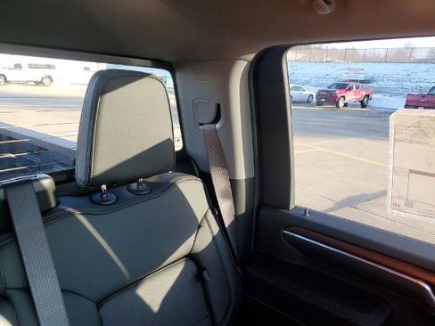 New 2026 GMC Sierra 2500 Denali w/ Denali Reserve Package image 15