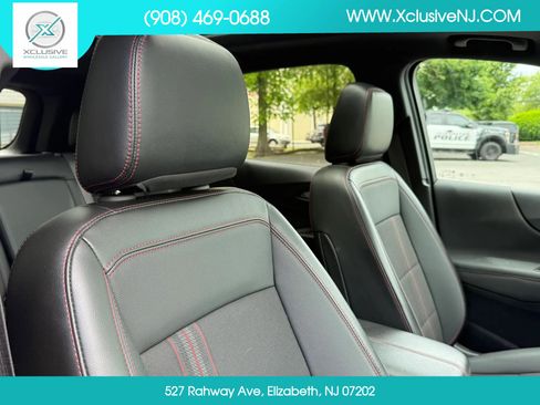 Used 2022 Chevrolet Equinox RS w/ Infotainment Package AWD/4WD image 19