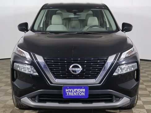 Used 2023 Nissan Rogue SV AWD/4WD image 9