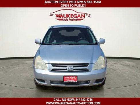 Used 2006 Kia Sedona EX FWD image 2