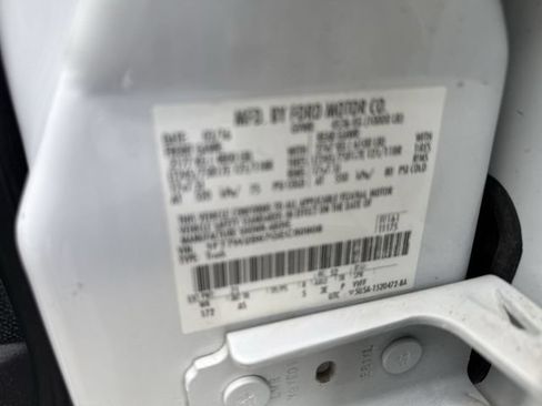 Used 2016 Ford F250 XL w/ Power Equipment Group AWD/4WD image 26